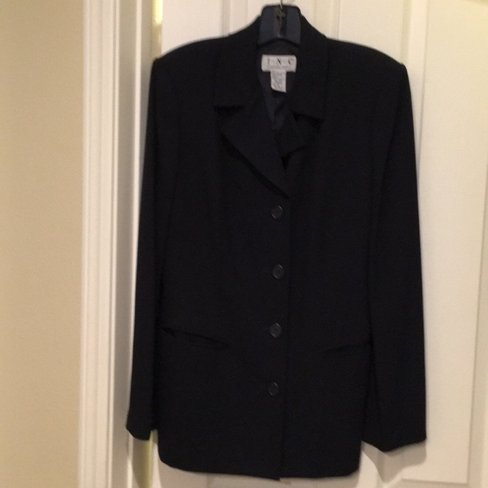 Women’s black blazer. Perfect condition